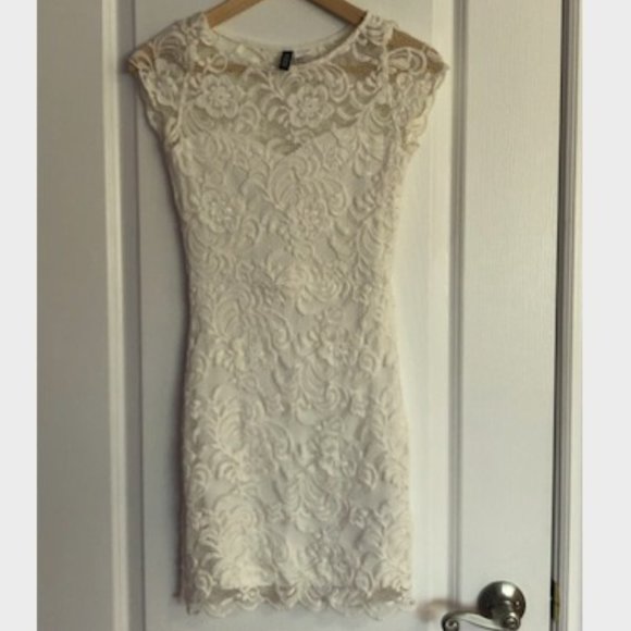 White H&M Lace Dress Size 4 - Picture 1 of 2